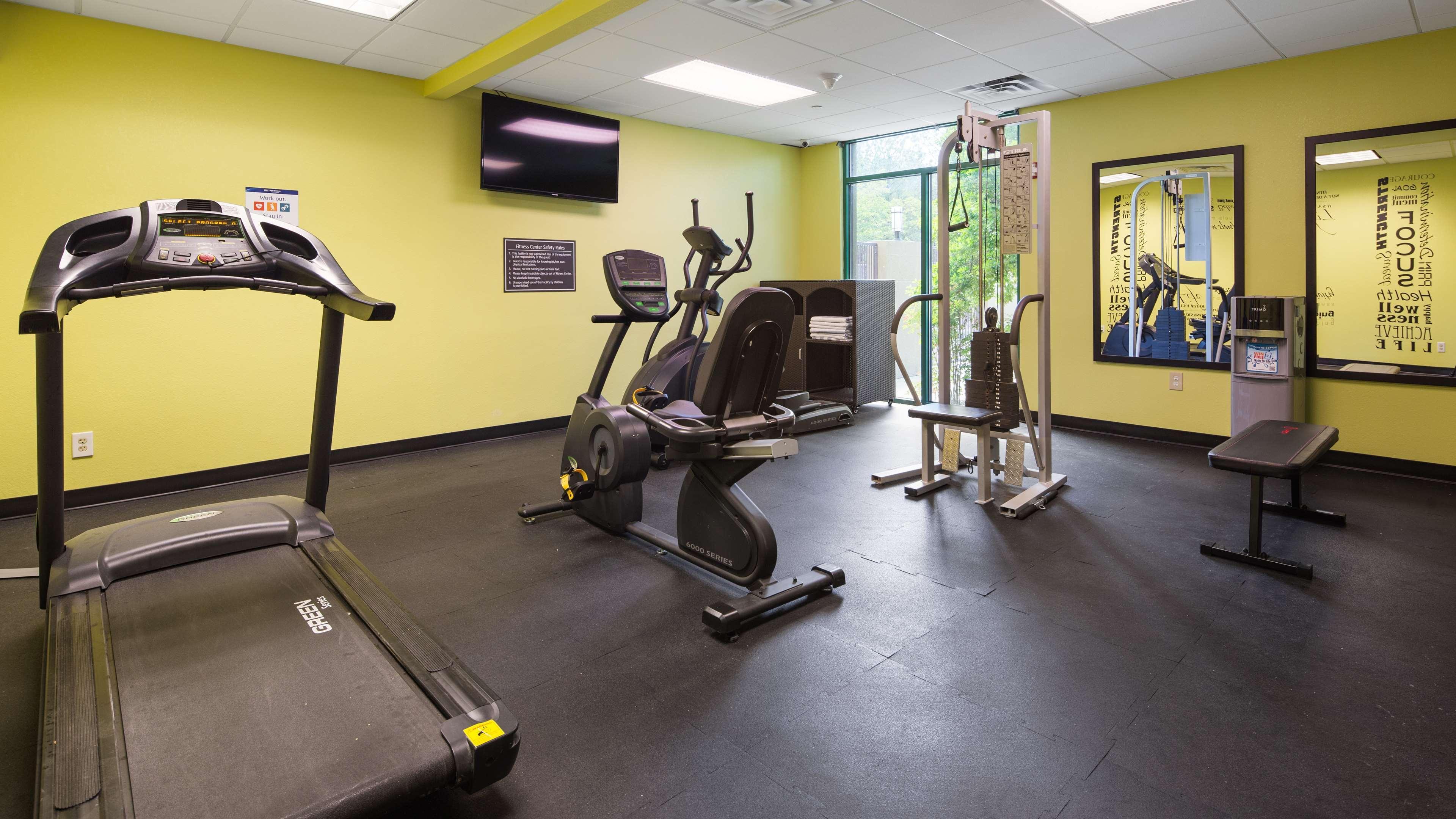 Best Western Plus Birmingham Inn & Suites Bagian luar foto